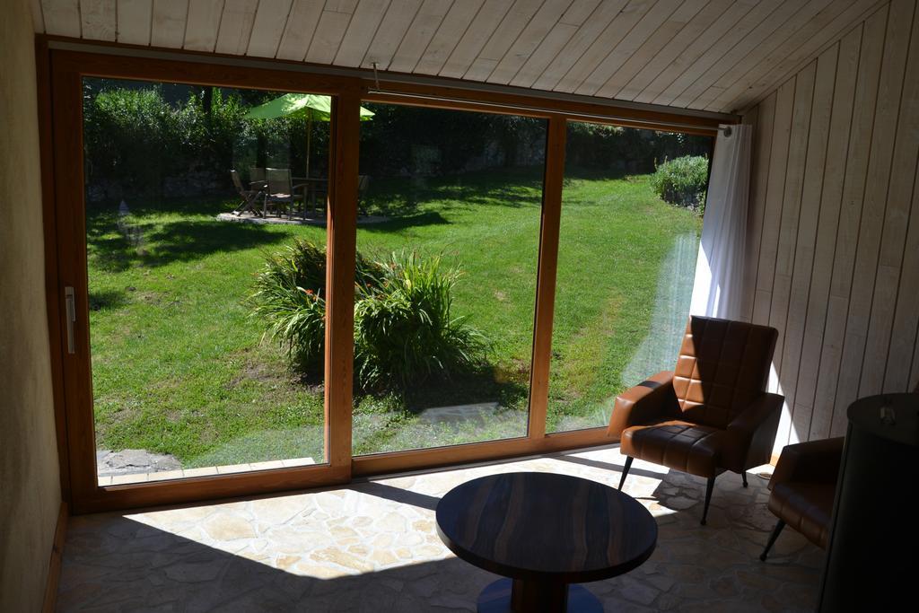 Les Ondines Hotel Gembrie Exterior foto