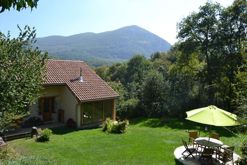 Les Ondines Hotel Gembrie Exterior foto